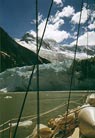 Le voilier devant le Glacier Pia